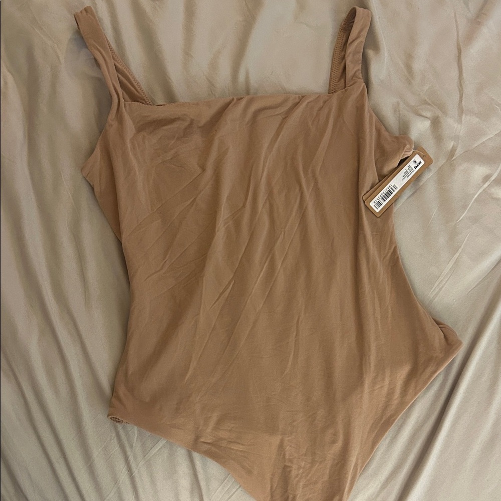 SKIMS Fits Everybody Square Neck Bodysuit NWT